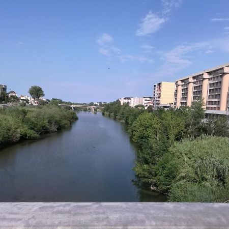 T2 Centre Ville Place Mediterranee Perpignan Exterior foto